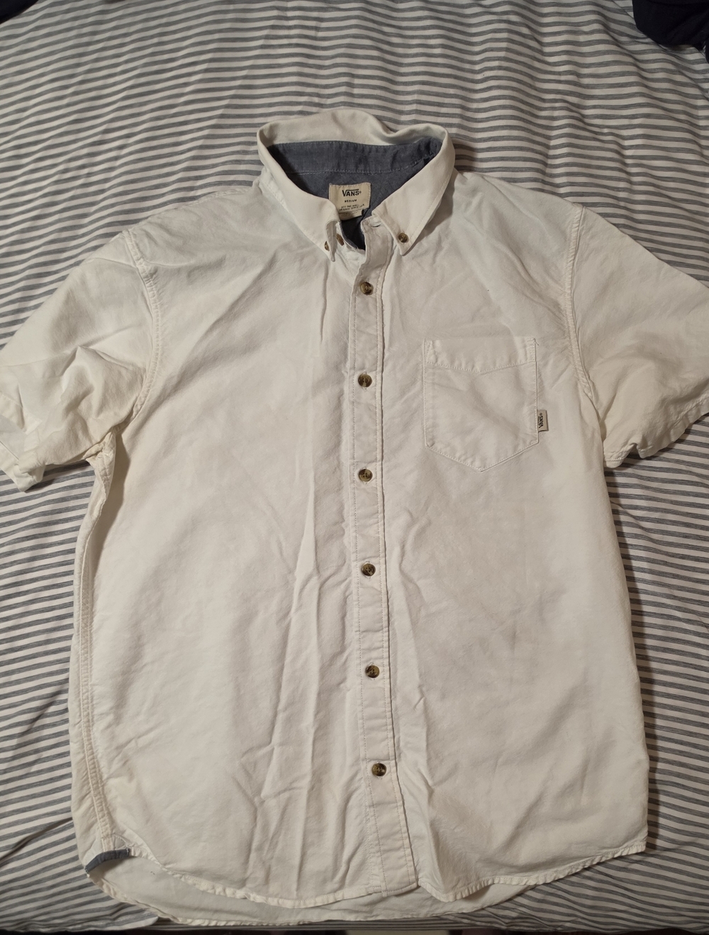 Vans Off-White Short-Sleeve Button-Down Shirt